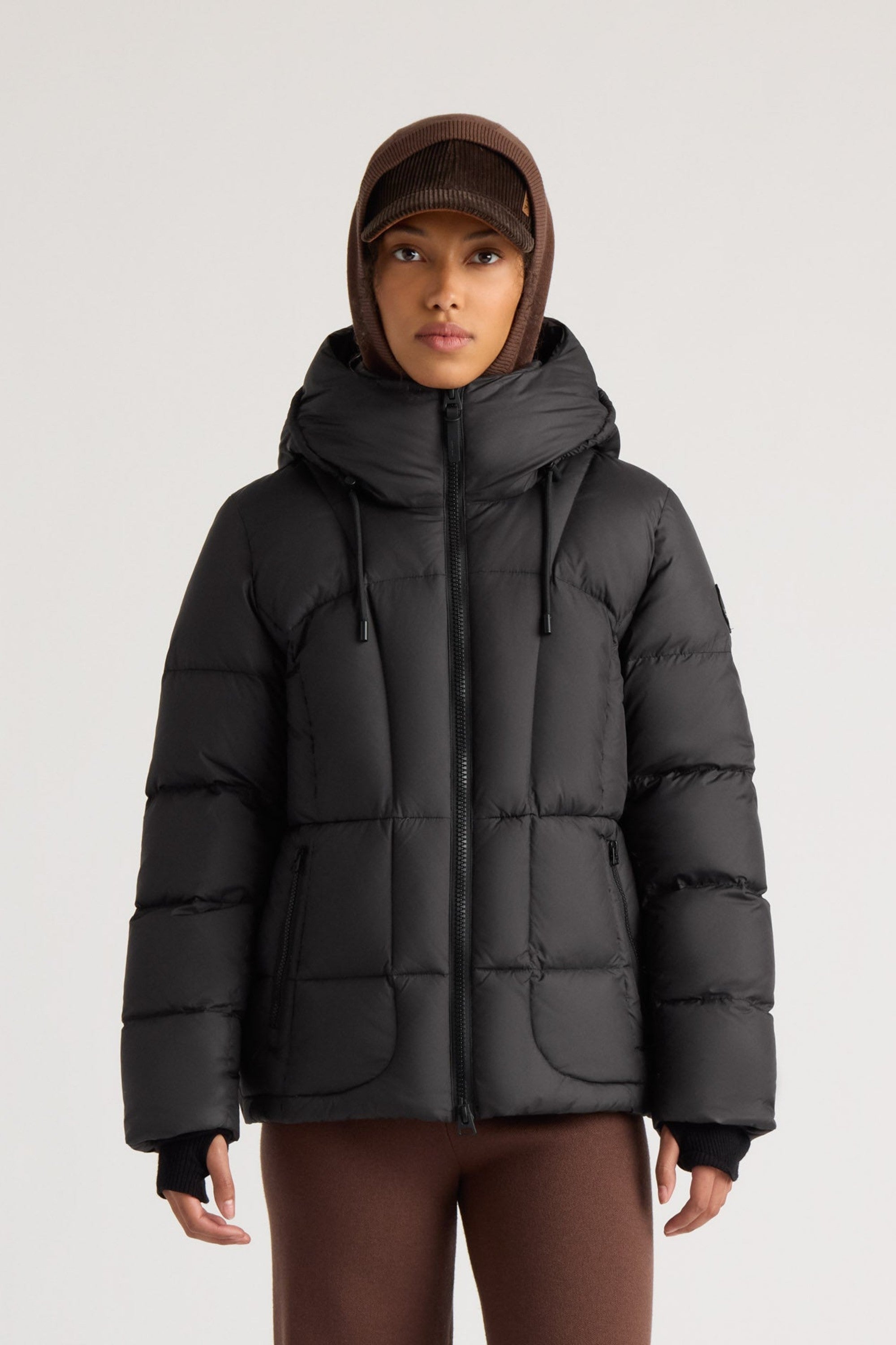 Kanuk Women's Mistassini Hooded Down Puffer – Black