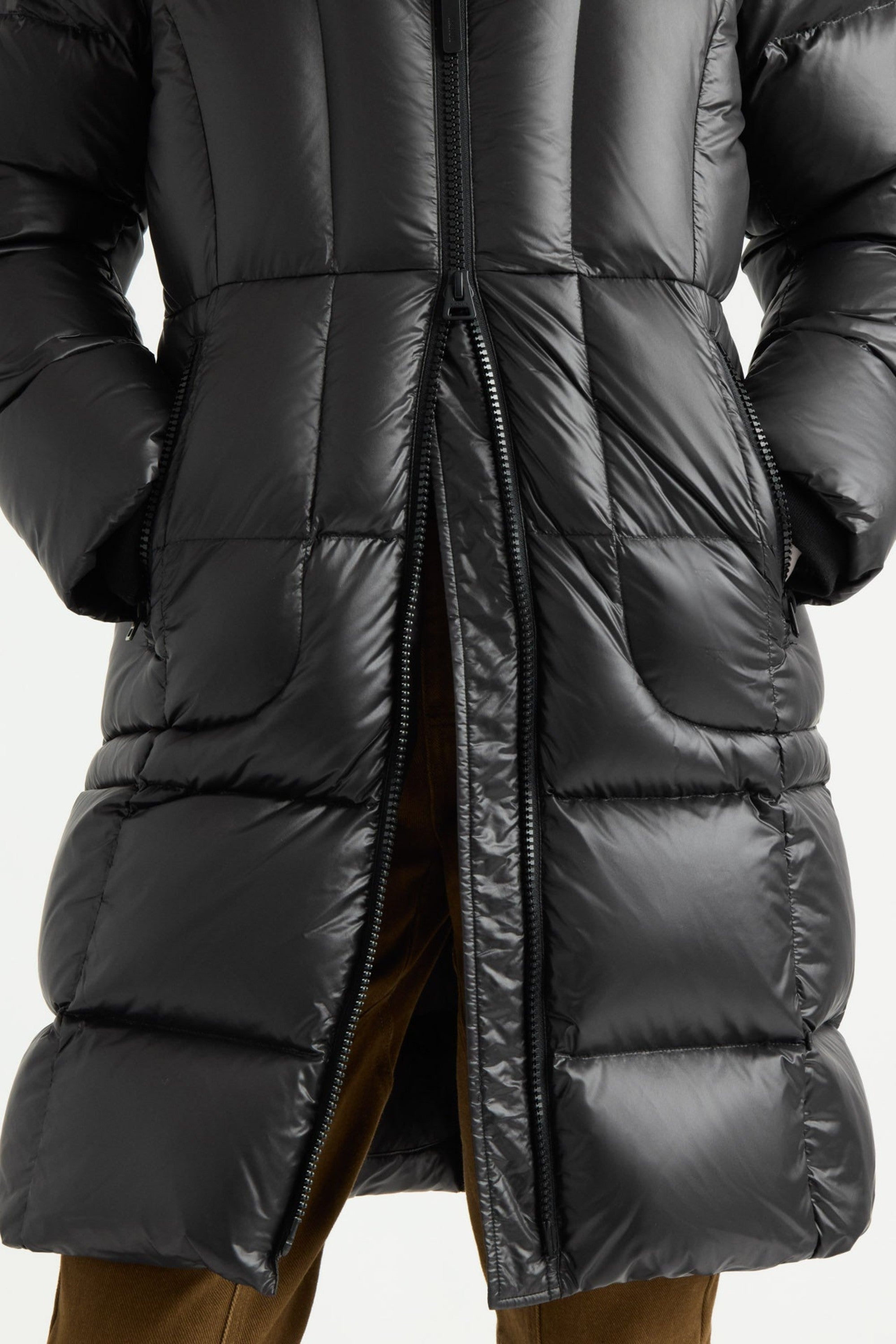 Kanuk Women's Notting Hill Quilted Shiny Puffer – Black