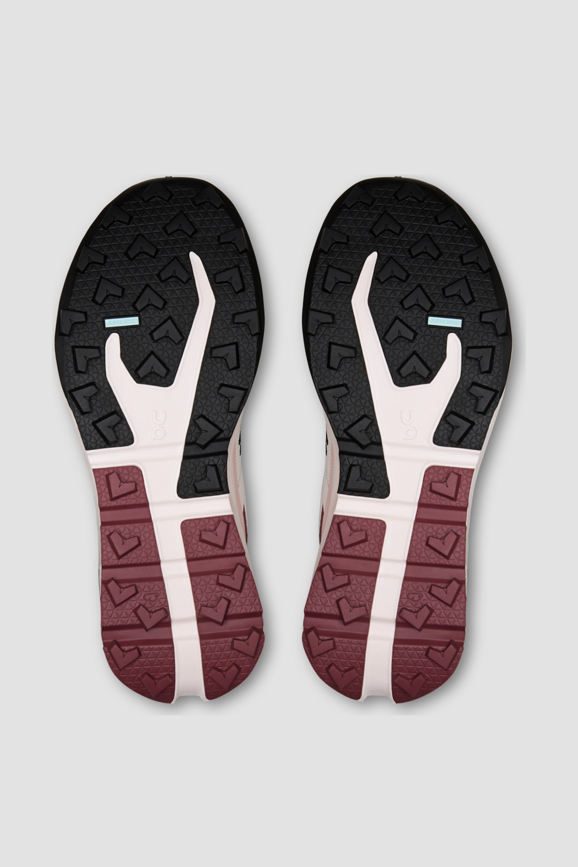 On Women's Cloudvista 3 Oyster/Barberry