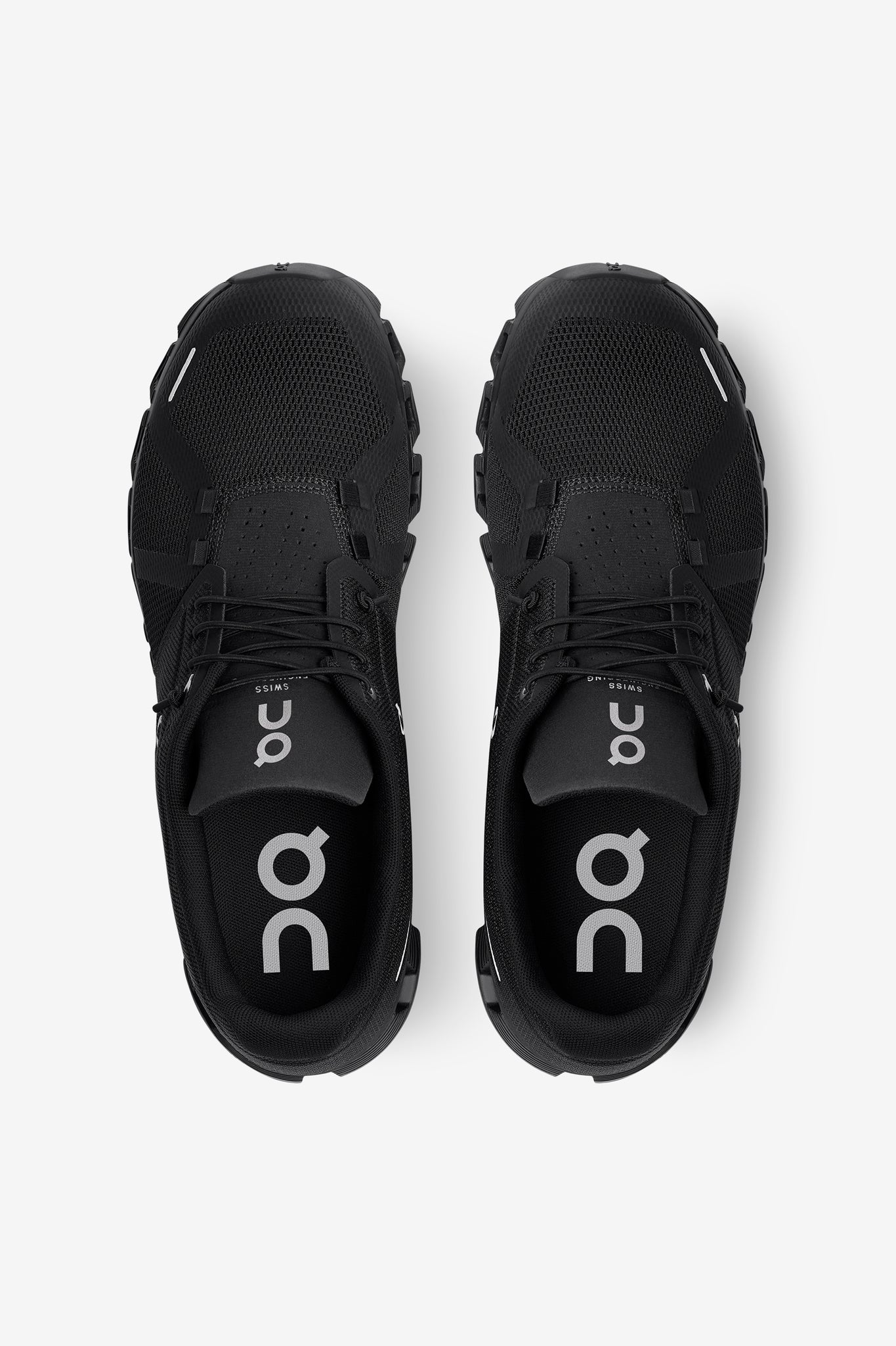 ON | Women's Cloud 5 in All Black