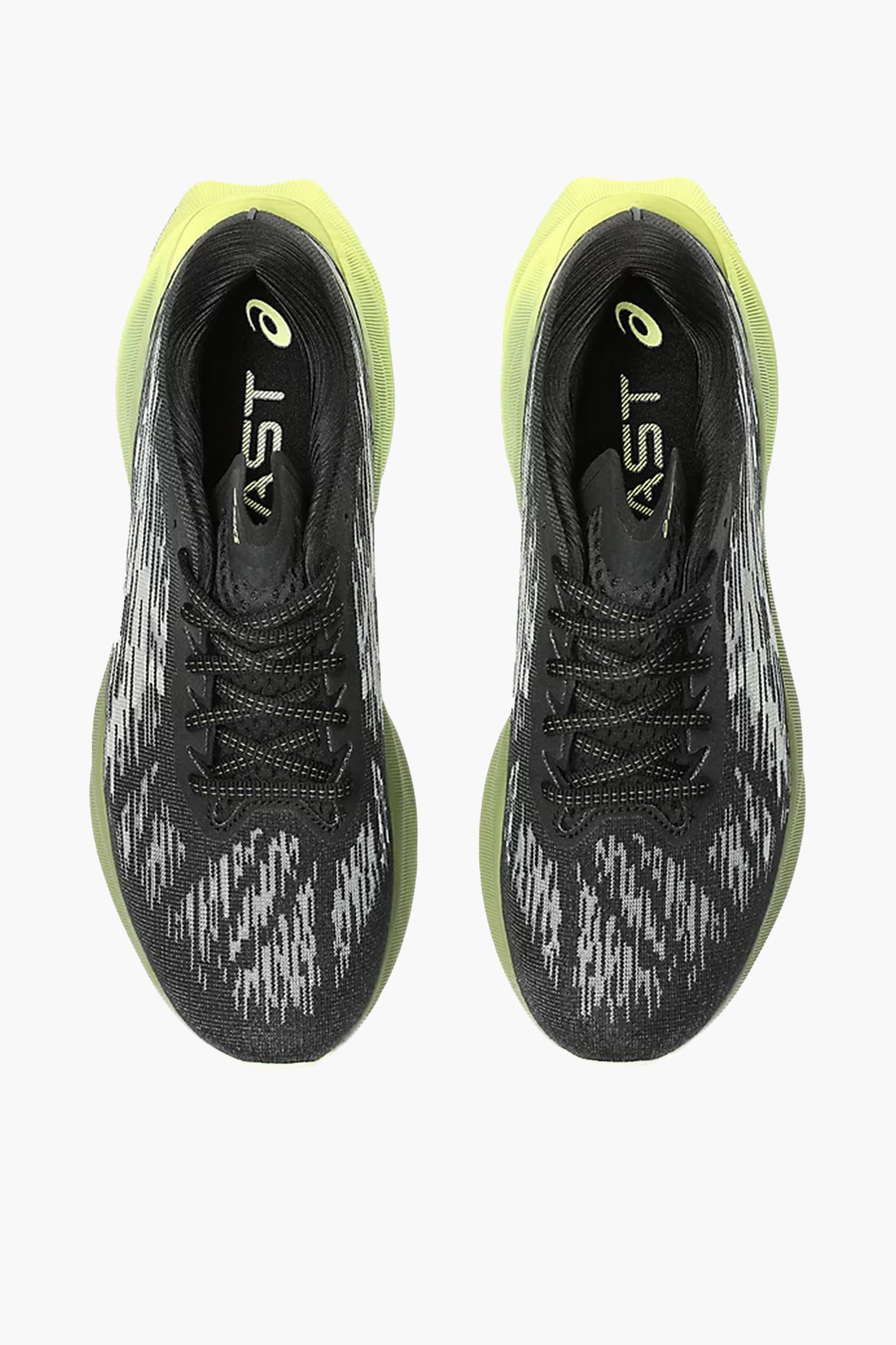 ASICS Men's Novablast 3 in Black/Dried Leaf Green