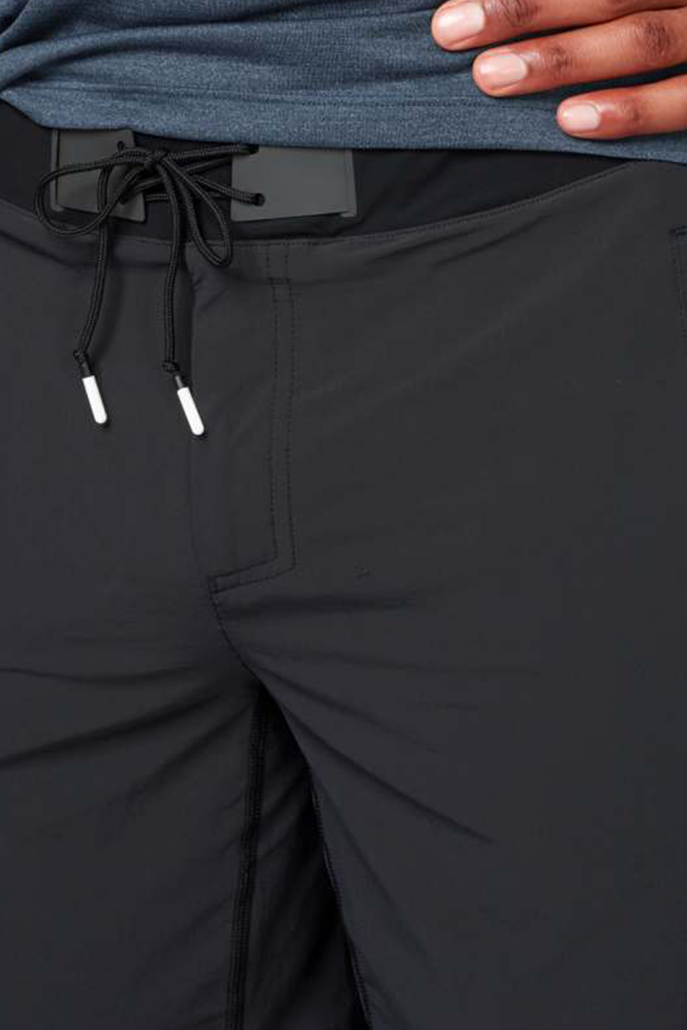 ON | Men's Hybrid Shorts in Black